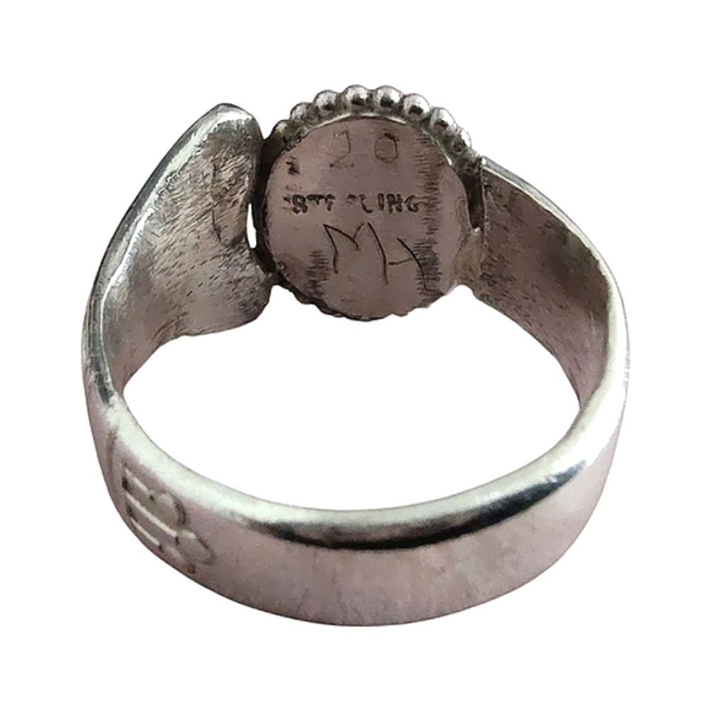 Handmade Vintage Sterling Silver Ring with Mother of Pearl – Size 6.25 - Picture 5 of 6